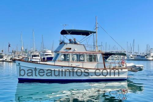 Grand Banks 32 Sedan avis et fiche technique 